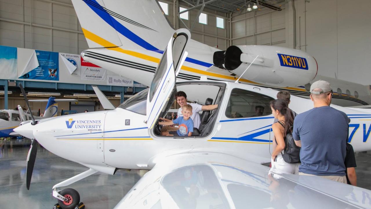 Vincennes university aviation technology center