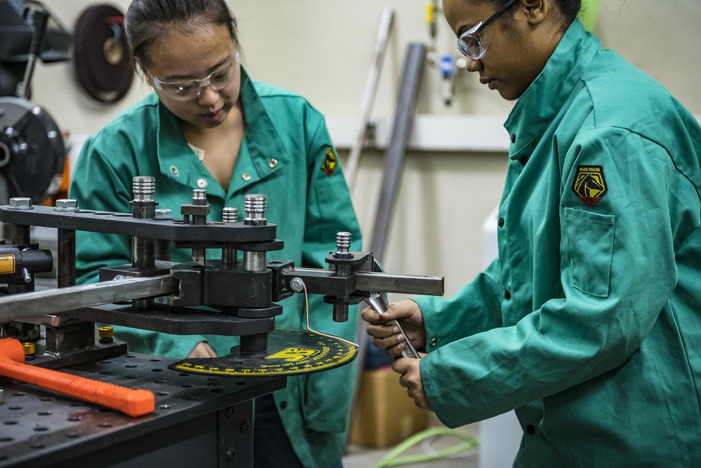 Mit women's technology program