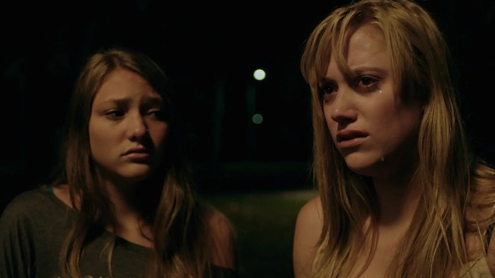 Watch It Follows (2015) - Free Movies | Tubi Watch It Follows (2015) - Free Movies | Tubi